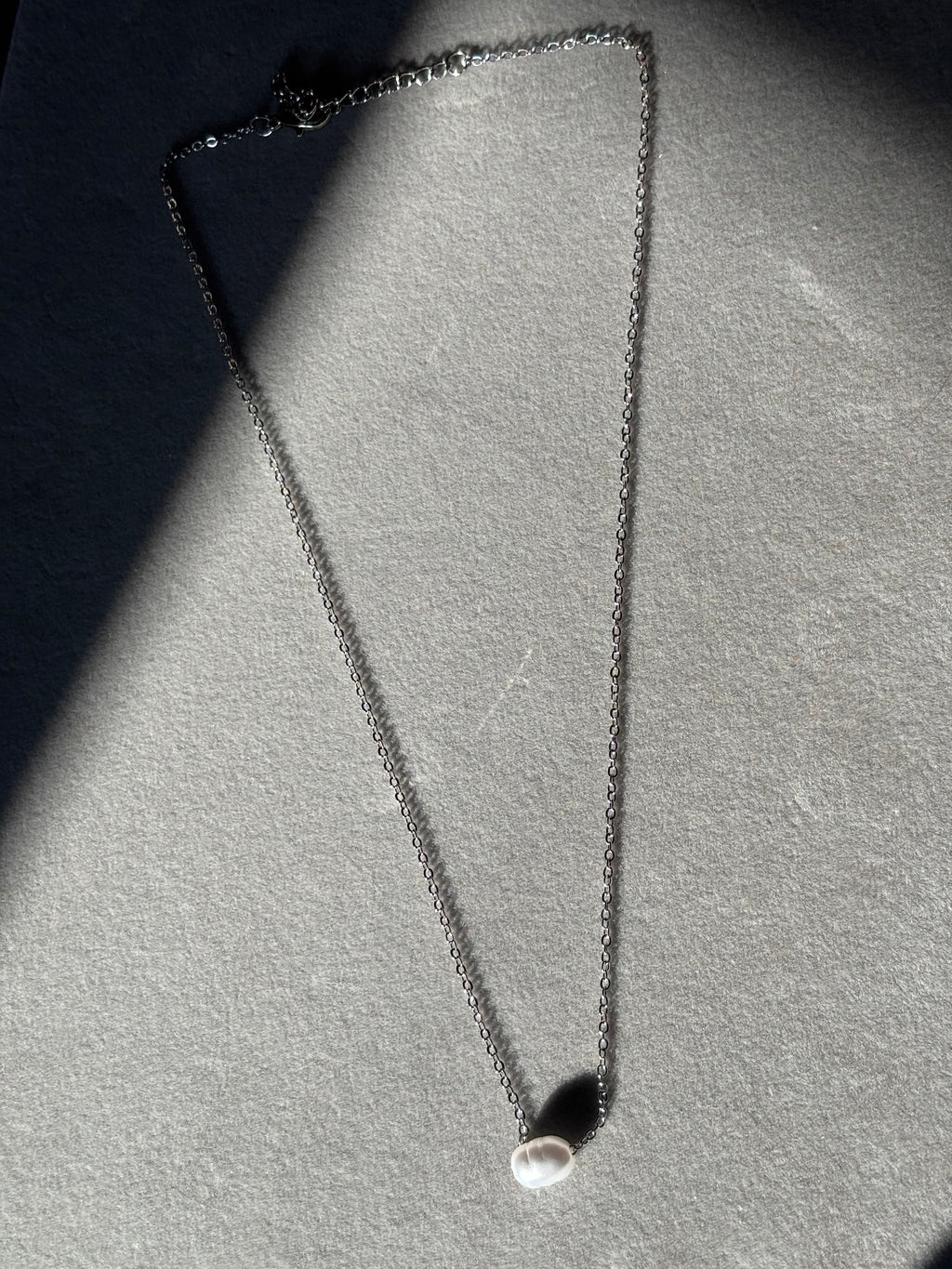 Single Pearl Engraved Silver Chain